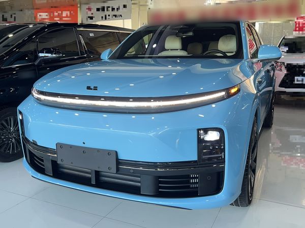 Li Auto L7 2024